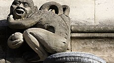 https://www.idnes.cz/xman/styl/chrlice-stredovek-chram-demon-drak.A220412_144544_xman-styl_fro external link 